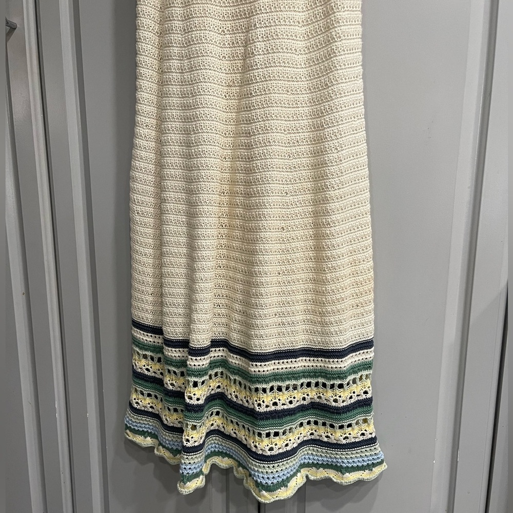 Universal Threads Elegant Yellow and Cream Crochet Dress 2X - Picture 4 of 11